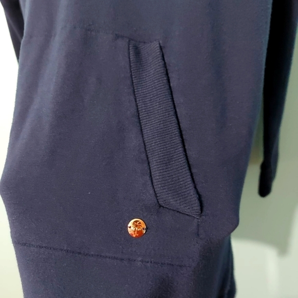 Lilly Pulitzer Luxletic Arin Lounge Popover Hoodie - Picture 6 of 11